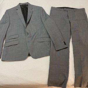 Men’s Kenneth Cole Suit Jacket & Pants